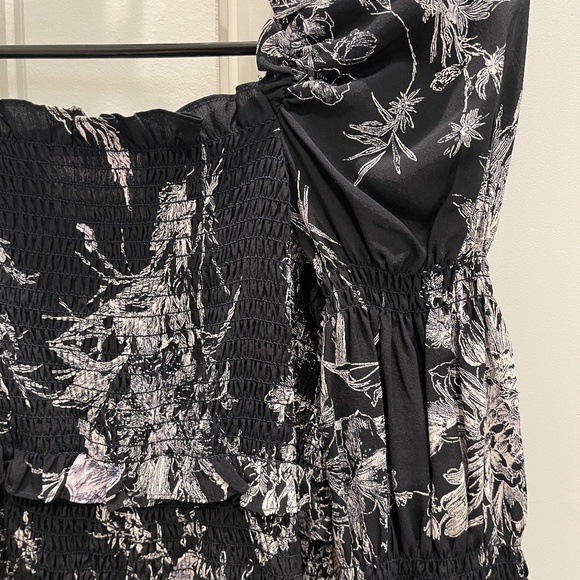 [Cinq A Sept] Silk Smocked Top - Picture 8 of 11